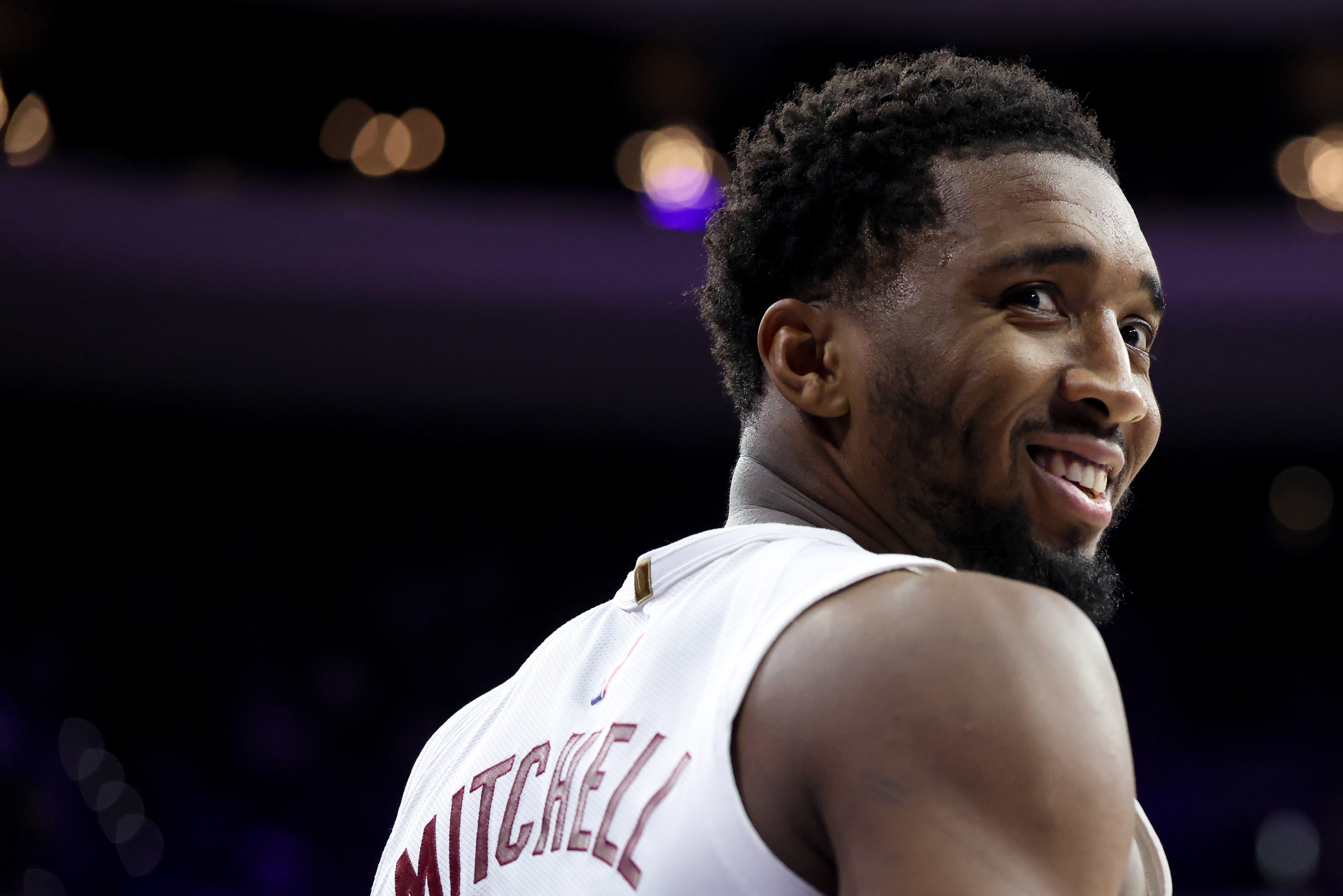 占据上风！骑士本赛季对阵76人完成三杀 场均净胜9.7分